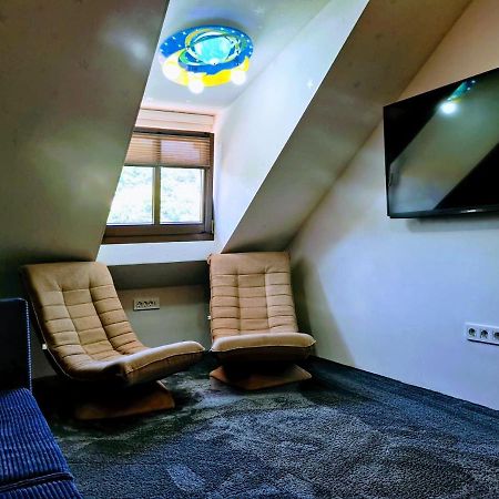 Cezari Aparthotel 브라쇼브 외부 사진