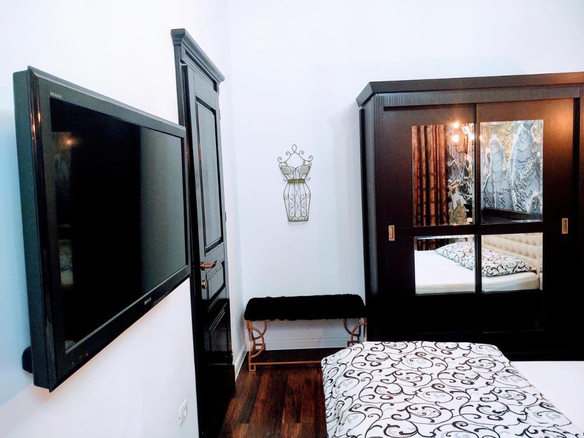 Cezari Aparthotel 브라쇼브 외부 사진
