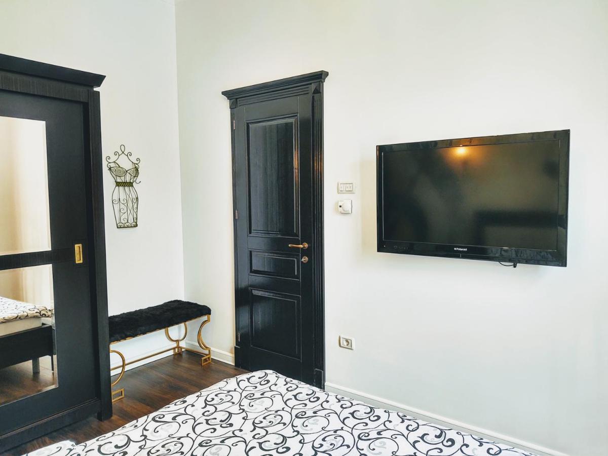 Cezari Aparthotel 브라쇼브 외부 사진