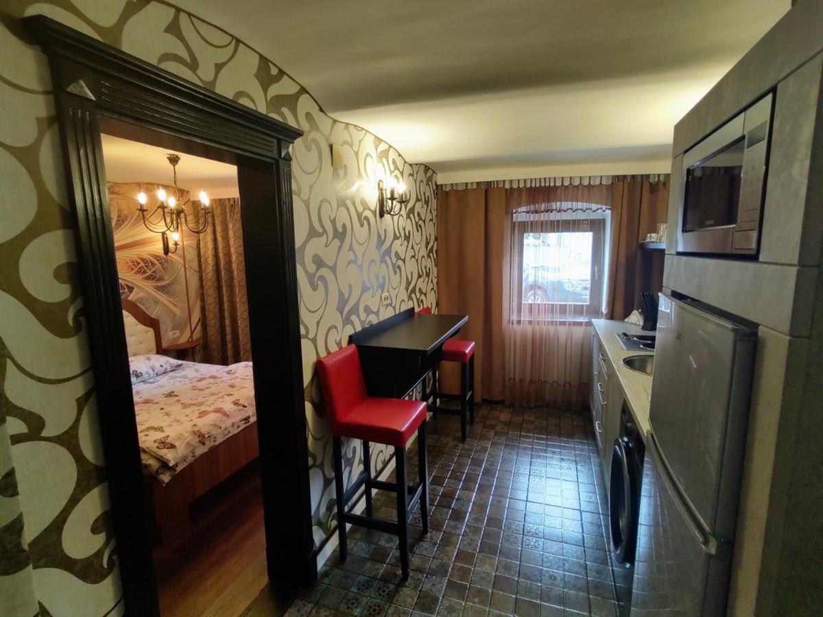 Cezari Aparthotel 브라쇼브 외부 사진