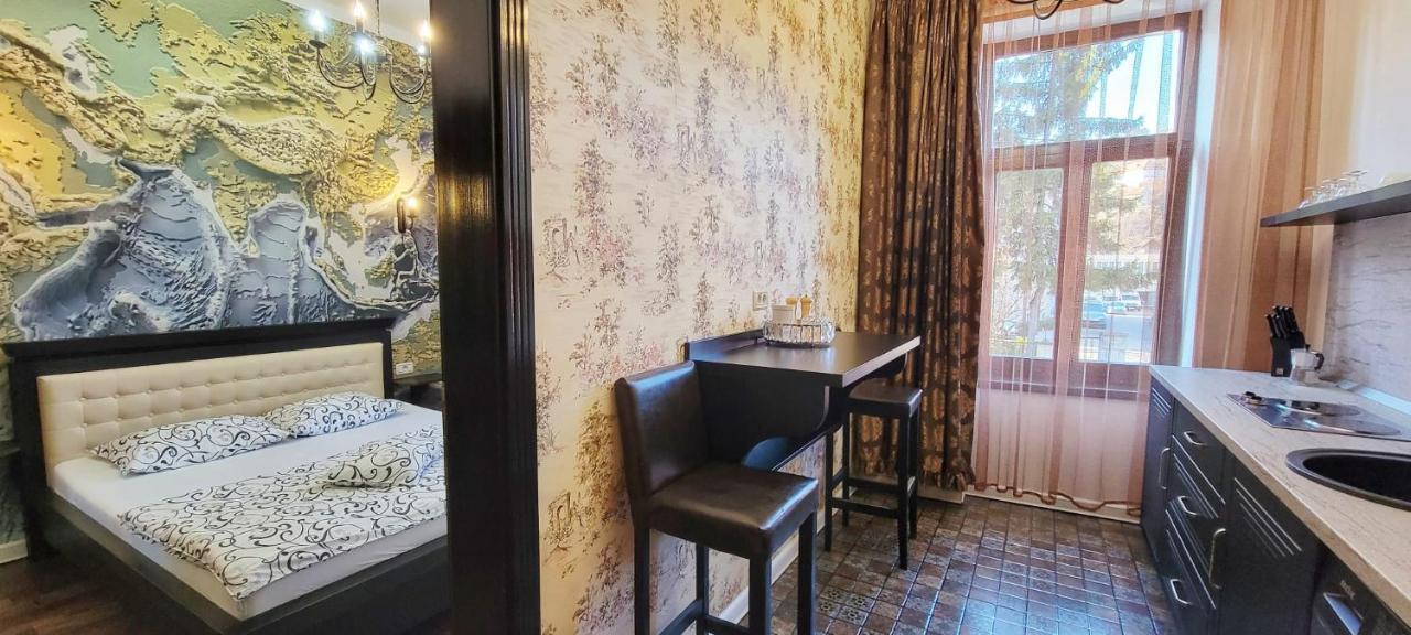 Cezari Aparthotel 브라쇼브 외부 사진