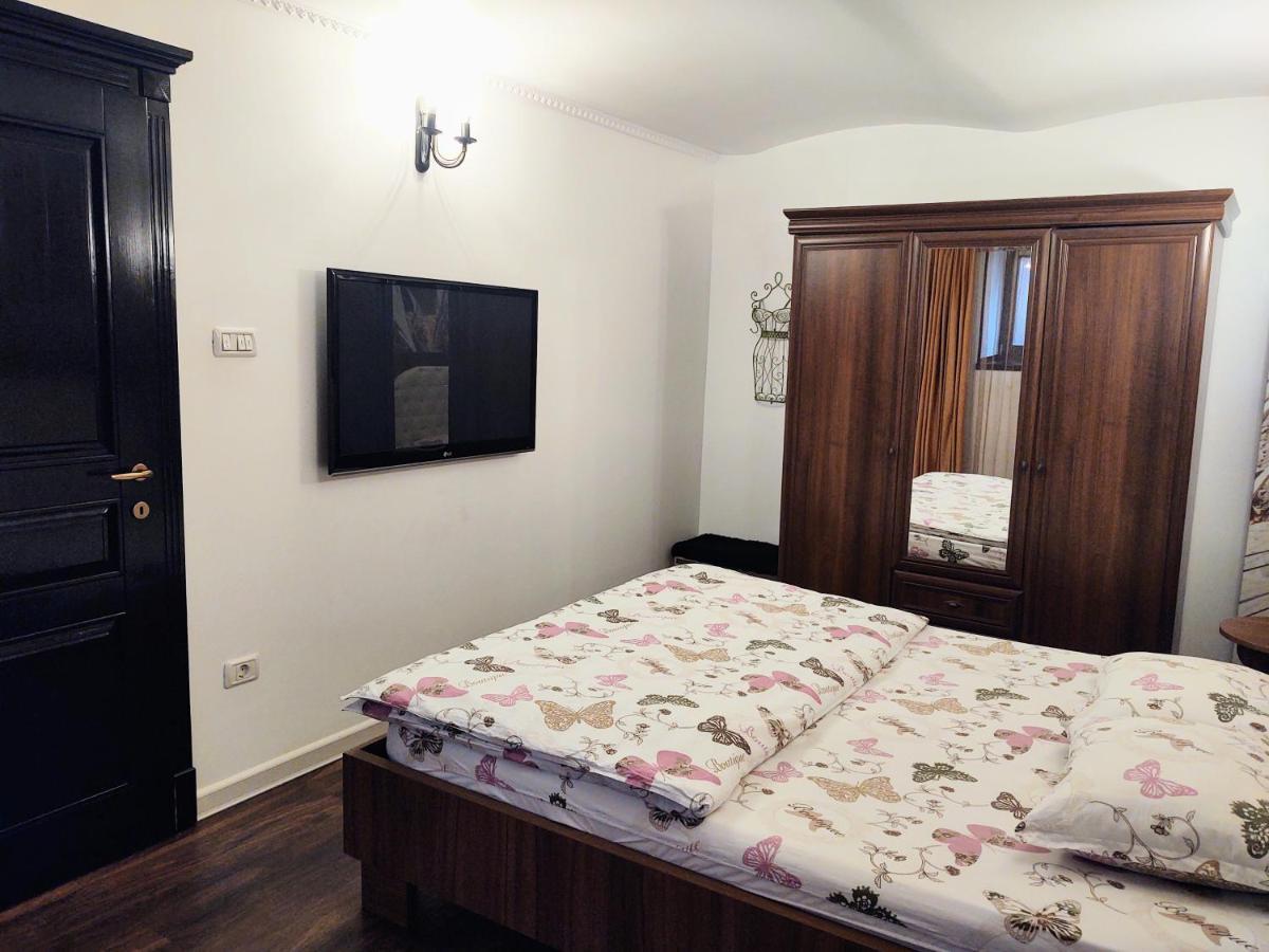 Cezari Aparthotel 브라쇼브 외부 사진