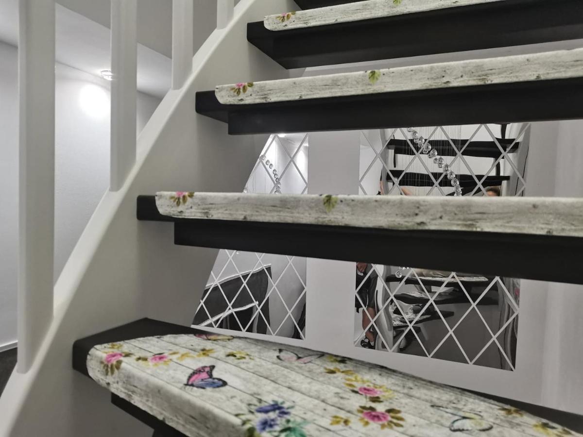 Cezari Aparthotel 브라쇼브 외부 사진